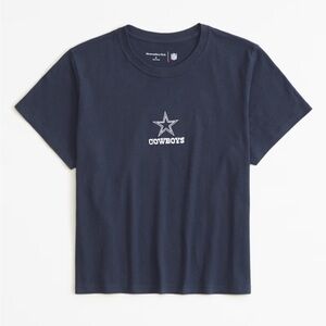 Abercrombie Short Sleeve Dallas Cowboys Graphic Skimming Tee